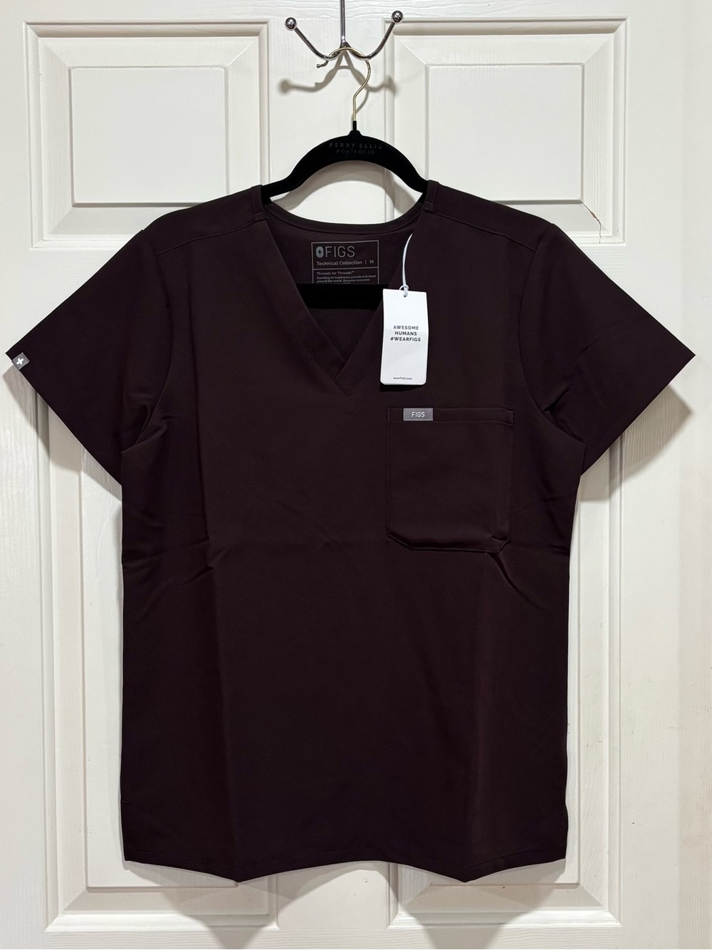 FIGS Espresso Catarina Top in size MEDIUM